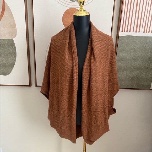 53. Bodhi Brown Cocoon Cardigan Knit Shawl - Picture 1 of 6